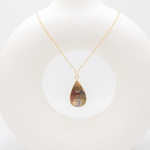 Collier Moluques